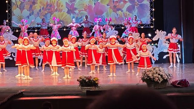 сентябрь 24. танец "неваляшки" день рождения руководителя ансамбля смотреть онлайн
