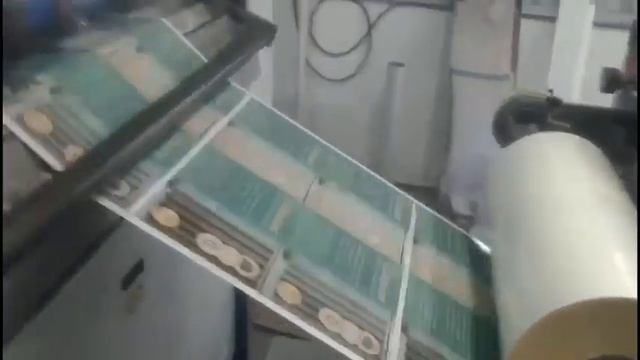 HyperLAM-1100 Водно-клеевой ламинатор с Цепным ножом, скорость 13860 л-час или 101 м-мин