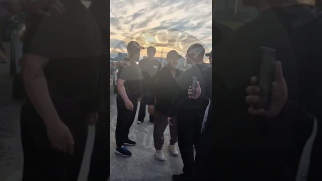 На буйных бородачей, которые хамили и угрожали нашим дружинникам, завели уголовное дело смотреть онлайн