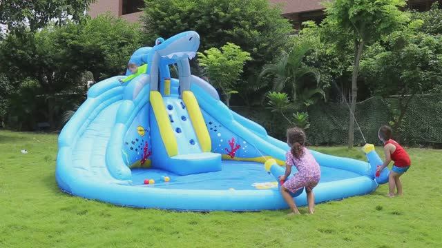 Надувной батут Happy Hop 