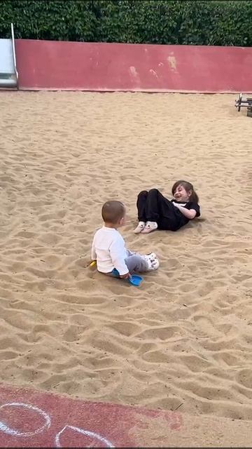 VID-20250528-WA0020 смотреть онлайн