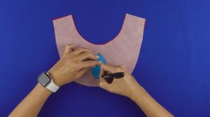 Креативный способ обработки горловины. Основы шитья для начинающих