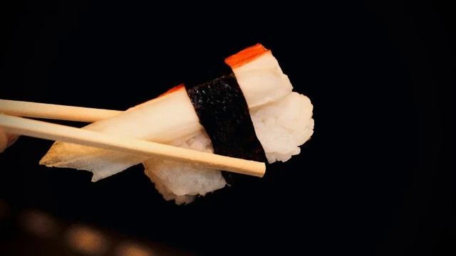 В России закрываются сетевые рестораны суши из-за популярности заказа еды на дом. смотреть онлайн