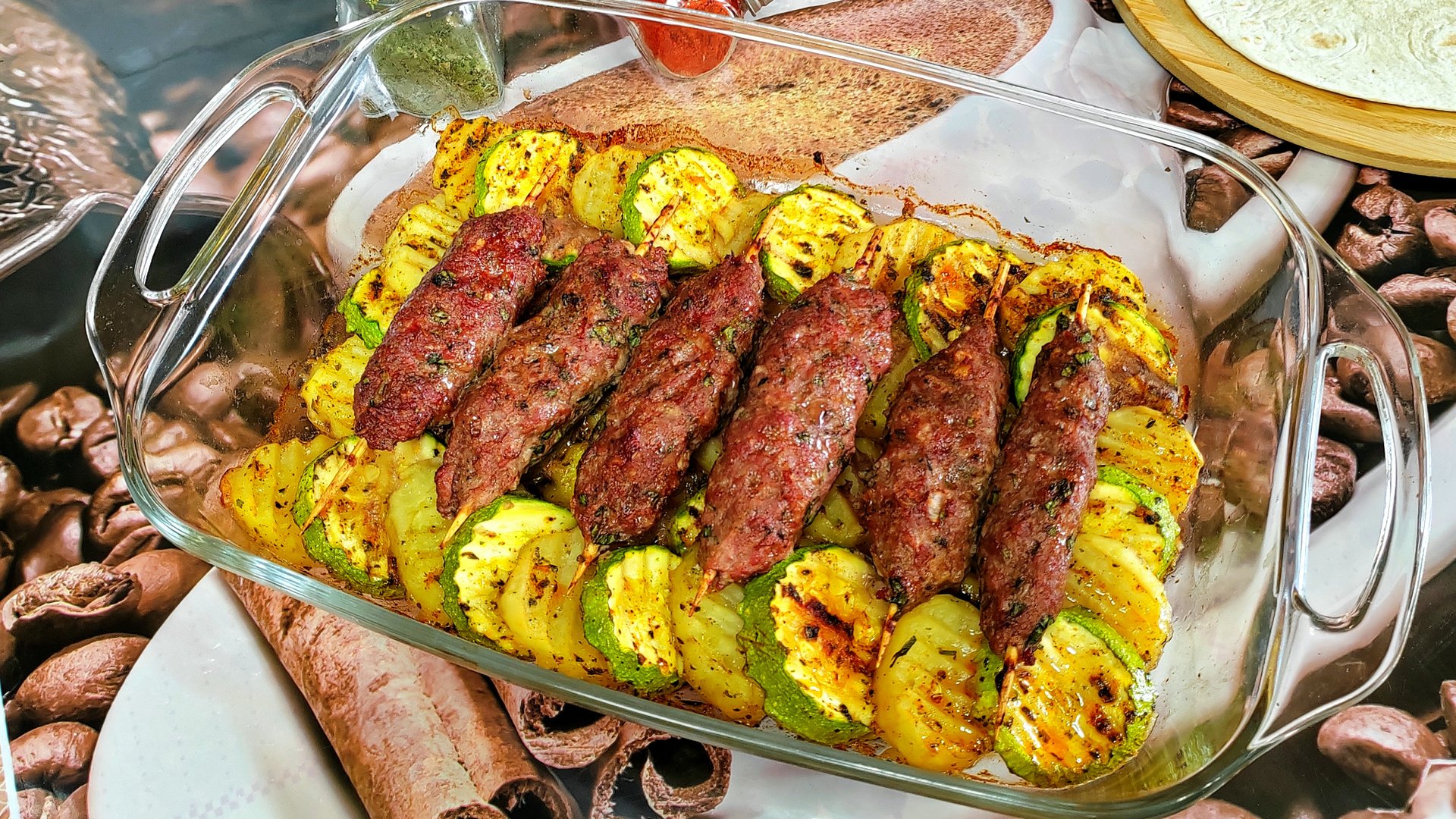 Люля-кебаб без мангала в духовке с овощами. смотреть онлайн