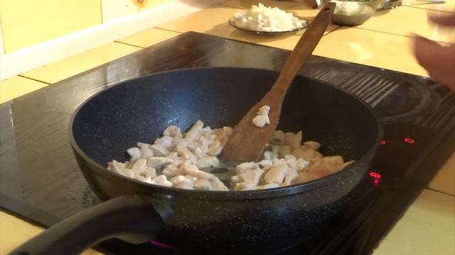 Покоряет сразу, Хоть каждый день подавайте такое на обед или ужин! Фаршированные шампиньоны. смотреть онлайн