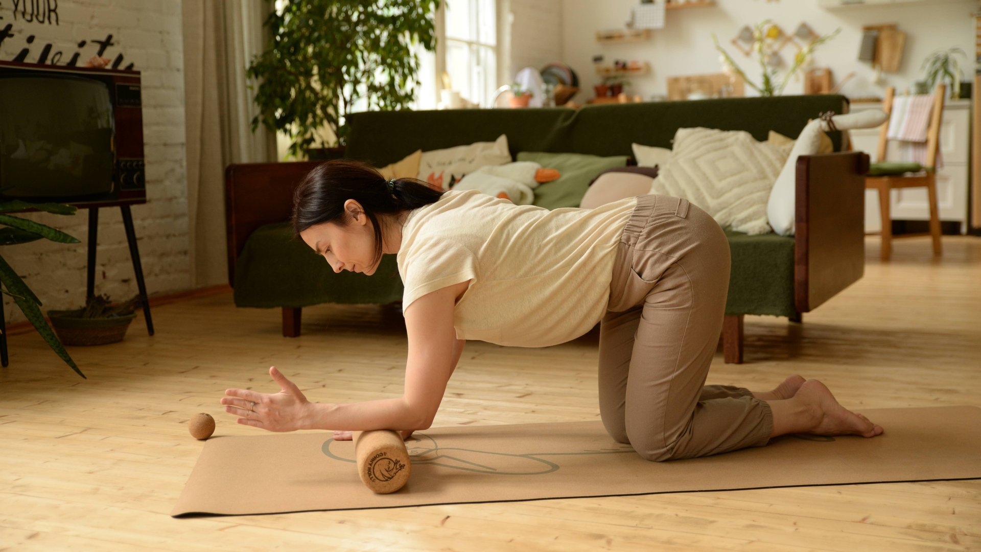 МФР на каждый день с пробковыми мячиками и роллом CORKY ROLL