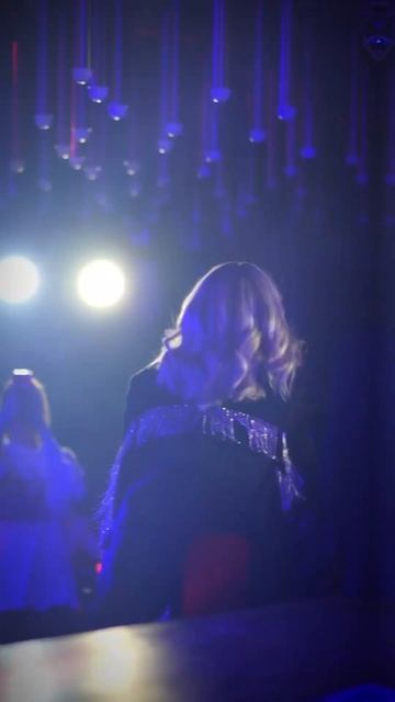 Один наш вечер в этом видео ❤️ Спасибо всем, кто был вчера с нами! #НовыеСамоцветы смотреть онлайн