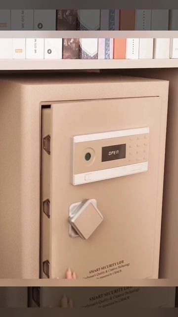 Обзор умного электронного сейфа со сканером отпечатка пальца Xiaomi CRMCR (FDG-A10/D-58-LB) смотреть онлайн