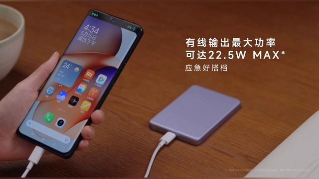 Обзор внешнего аккумулятора с поддержкой беспроводной зарядки Xiaomi 5000 mAh 7.5W Black (WPB0507S) смотреть онлайн