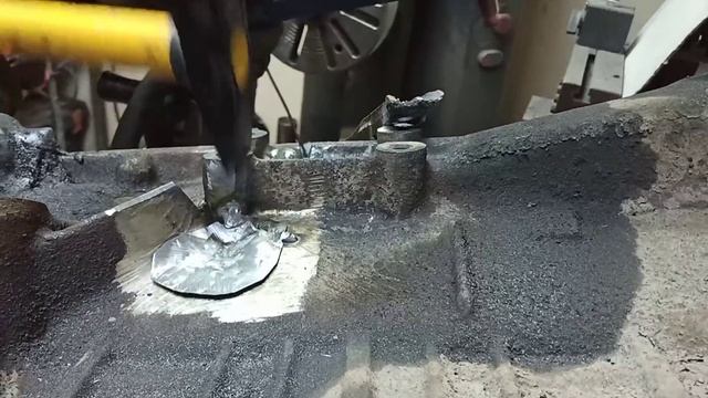 Сварка чугунного "месива". г.Липецк смотреть онлайн