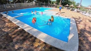 Дивноморское БАССЕЙН, база отдыха Арион