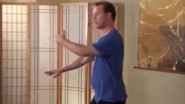 От стресса и депрессий. Для эмоционального баланса I Упражнения Цигун |Ли Холден ( Lee Holden) смотреть онлайн