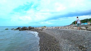 Якорная Щель (Сочи). Пляж. Лето 2025