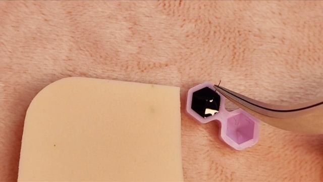 Снимаем ресницы по 1шт