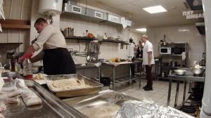 На ножах: Нижний Новгород. Венский дворик