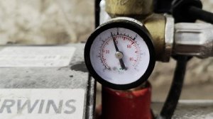 Регулировка порога давления в насосной станции. Включение- выключение.