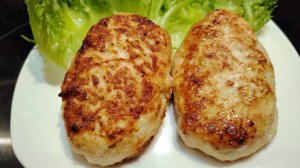 Нежнейшие, сочные куриные котлеты. Летний вариант.