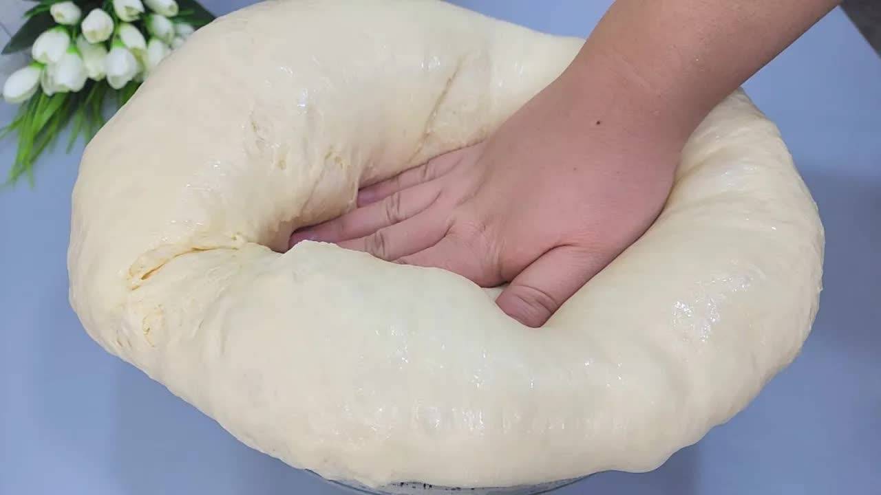 Добавьте просто Уксус (9%). Боже как вкусно! Моя бабушка научила меня!