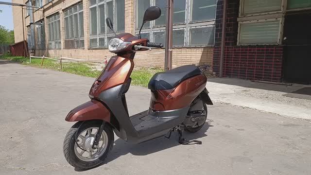 Скутер Honda Tact AF-79 (122HA36) смотреть онлайн
