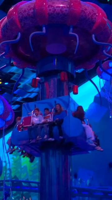 🎥 Остров Яс — рукотворный рай за $40 млрд! Чем заняться в самом крутом месте Абу-Даби?