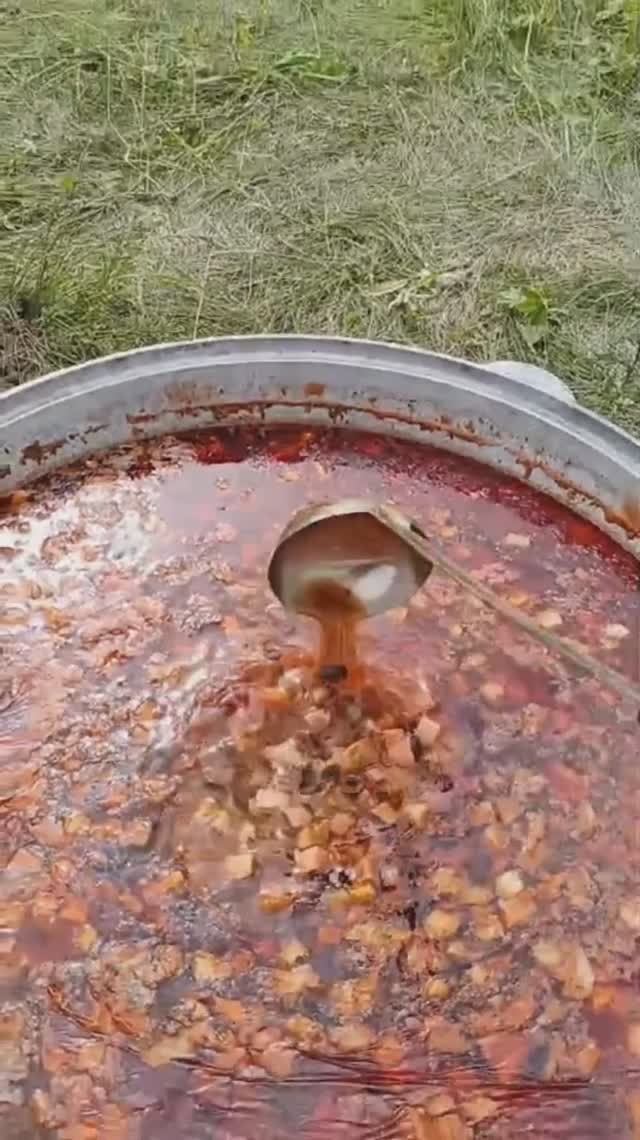 Чем кормим на наших 1-дневных сплавах из Екатеринбурга смотреть онлайн