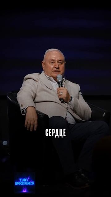 Доверишься выпившему пилоту, хирургу?#shorts смотреть онлайн