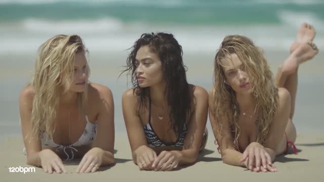 VetLove - Close to Me смотреть онлайн