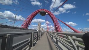 Вело-поездка в Крылатское: в поисках Острова фантазий.