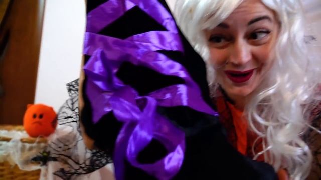 Margo And Mommy Playing With Toy Sewing Machine Helloween Story