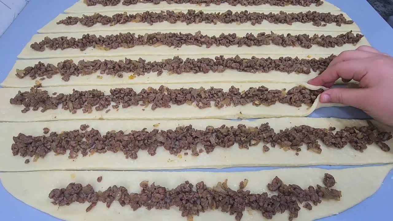 Начинка бомба! Так готовит только моя СВЕКРОВЬ. Это вкуснее, чем вы можете представить!