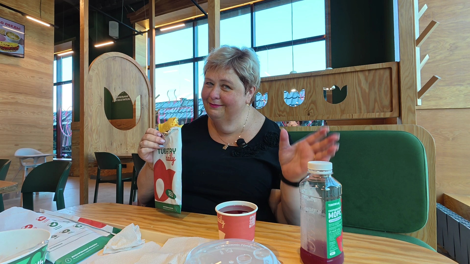 Первая ночь в Казани еле взобралась на кровать. В тюбитейке оказалось вкусно. смотреть онлайн