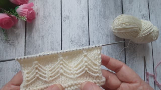 Оригинальный узор для каймы, манжета и не только. смотреть онлайн