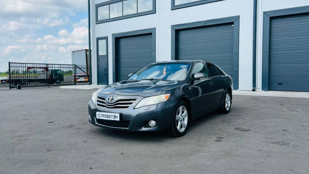 Toyota Camry, 2010 год смотреть онлайн