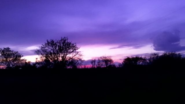 evening sky... смотреть онлайн