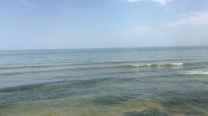 Каспийское море, главный пляж Махачкалы