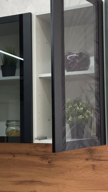 «Фенис» в оттенке Палм Грин: создайте уникальный интерьер! смотреть онлайн