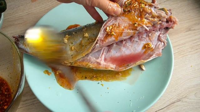 Эта рыба тает во рту! Муж требует добавки — Готовлю уже В 10-й Раз 😍 смотреть онлайн