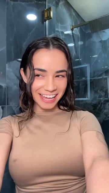 Модель смотреть онлайн