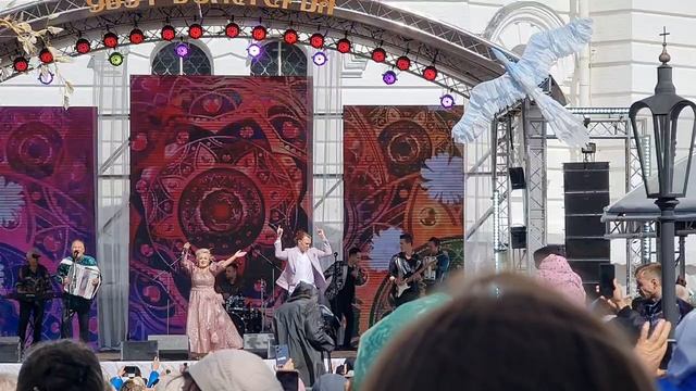 И плывёт веночек. Надежда Кадышева смотреть онлайн