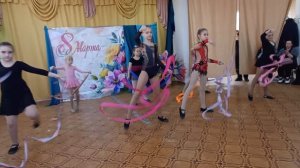 Танец с лентами.mp4