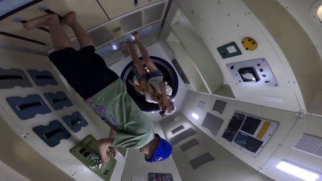 Путешествие 2025. Клип на песню Татьяны Куртуковой "Русская дорога"
по Путешествию в Москве, пешком