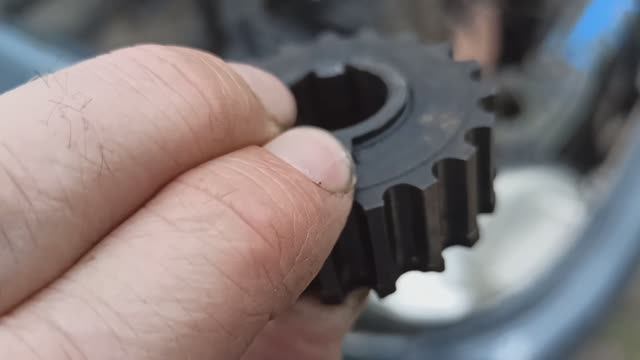 Причина срыва зубьев ремня ГРМ Шевроле Ланос!!!