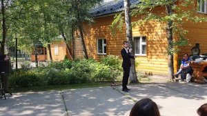 Артем Ключевский. «Песенка Трубадура»