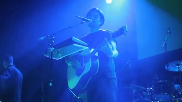 Low Roar, Easy Way Out (Live) смотреть онлайн