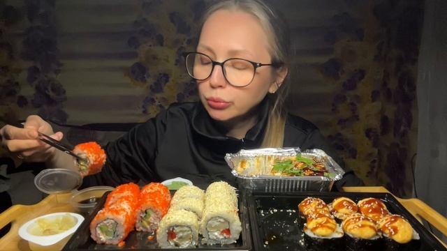 МУКБАНГ РОЛЛЫ🍣СУШИ 🍱 смотреть онлайн