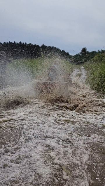 Cf Moto MV Штурмует Брод смотреть онлайн