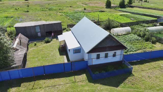 IMG_1611 смотреть онлайн