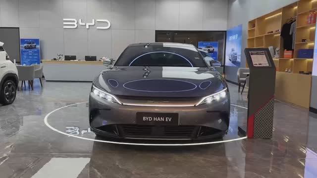 BYD Han EV 2025 обзор смотреть онлайн