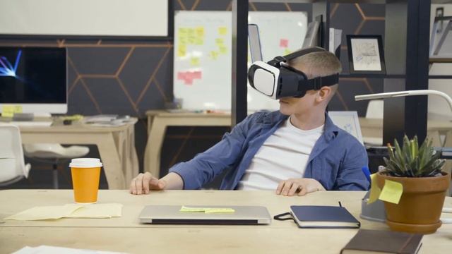 🎮 ПОГРУЖЕНИЕ В VR | ПРОФЕССИОНАЛЬНАЯ СЪЁМКА ЛЮДЕЙ В ВИРТУАЛЬНОЙ РЕАЛЬНОСТИ смотреть онлайн