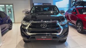 TOYOTA HILUX 2025 обзор